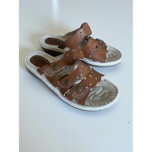Women's CLIFFS By White Mountain Sandals Caring Size 9.5M Super Cute